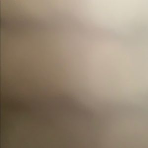 Meet your Posher, Latia